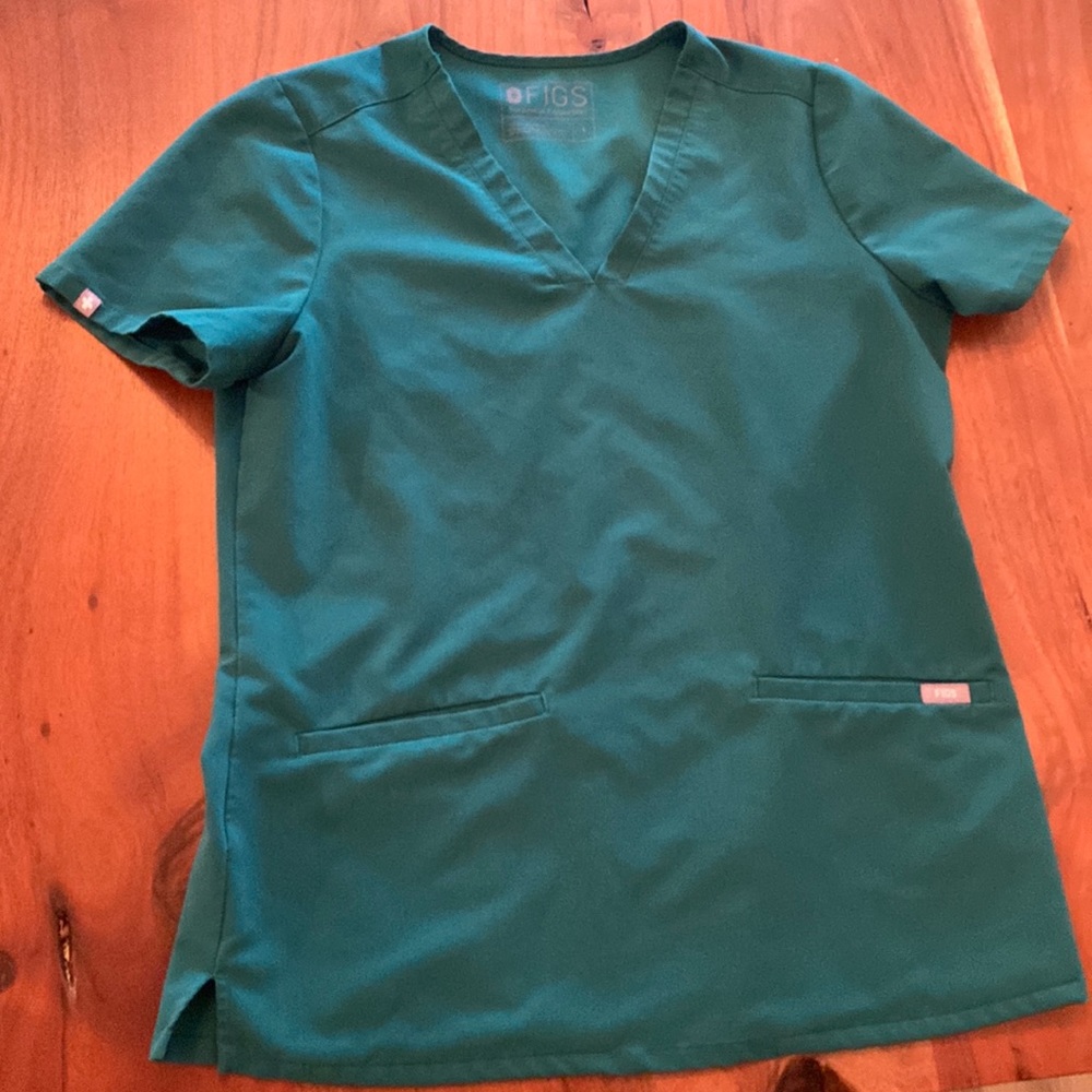 Figs Hunter green Casma top 💚